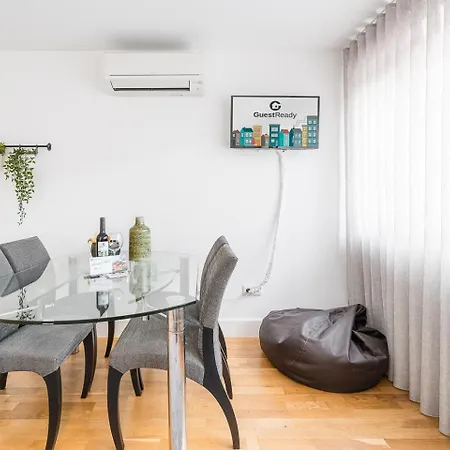 Guestready - Bright Home In The Heart Of Porto Exterior photo